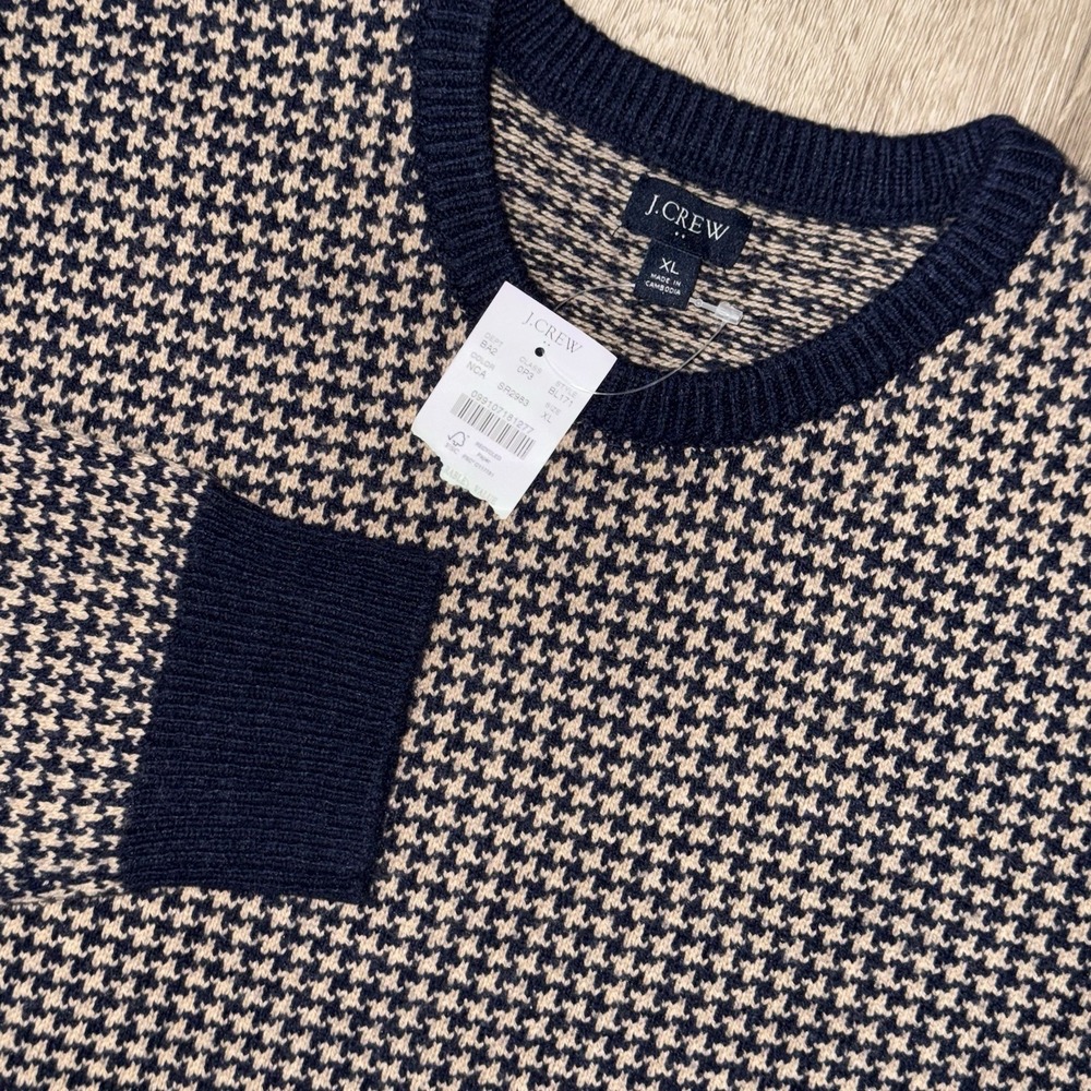 NEW J Crew Lambswool Blend Houndstooth Crewneck Sweater Men's XL Beige Navy Blue